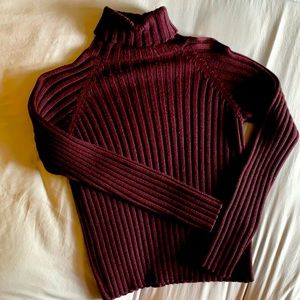 SO NICE!! Banana Republic Sweater